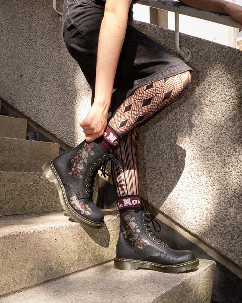 Dr Martens 1460 Decayed Roses Women Lace Up Boots Black | USA-504123