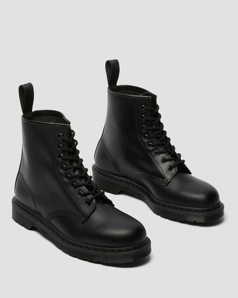 Dr Martens 1460 Mono Smooth Leather Men Lace Up Boots Black | USA-963815