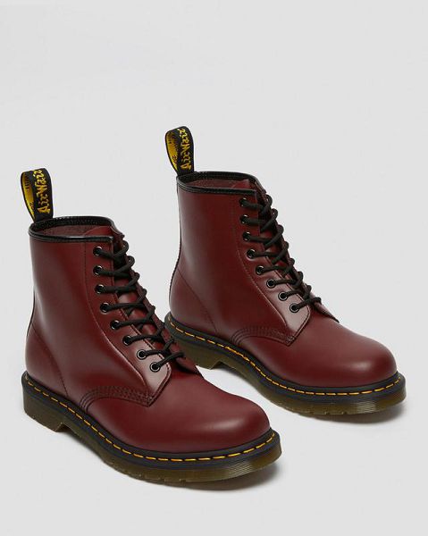 Dr Martens 1460 Smooth Leather Men Lace Up Boots Pink / Red | USA-728305