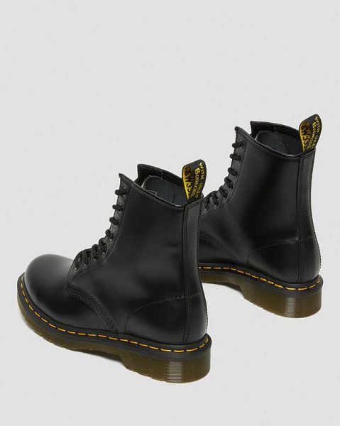 Dr Martens 1460 Smooth Leather Women Lace Up Boots Black | USA-458697