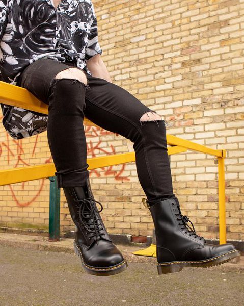 Dr Martens 1490 Smooth Leather Mid Men Calf Boots Black | USA-803419