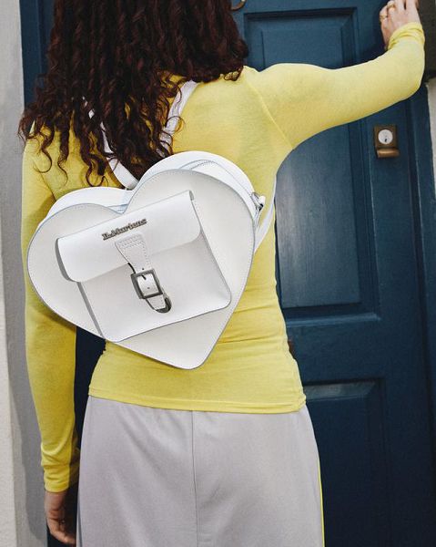 Dr Martens Heart Shaped Leather Women Backpack White | USA-587120