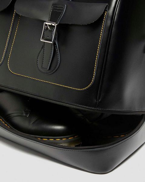 Dr Martens Smooth Leather Weekender Accessories Bags Black | USA-460982